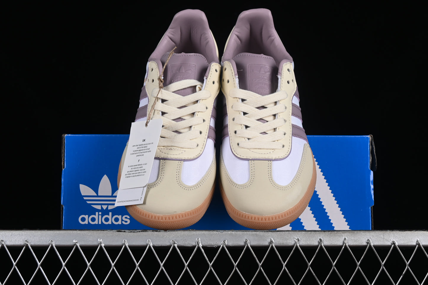 Adidas samba.- blancas, marrones y beige