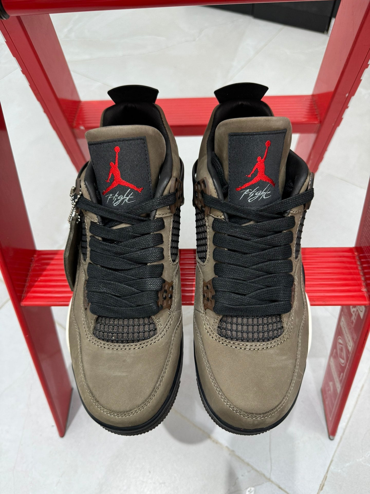 Air Jordan 4 Retro TS "Negro Oliva"