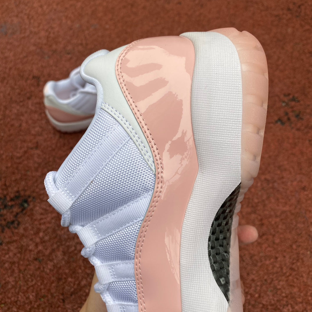 Air Jordan 11 Low Mujer “Rosa Leyenda”