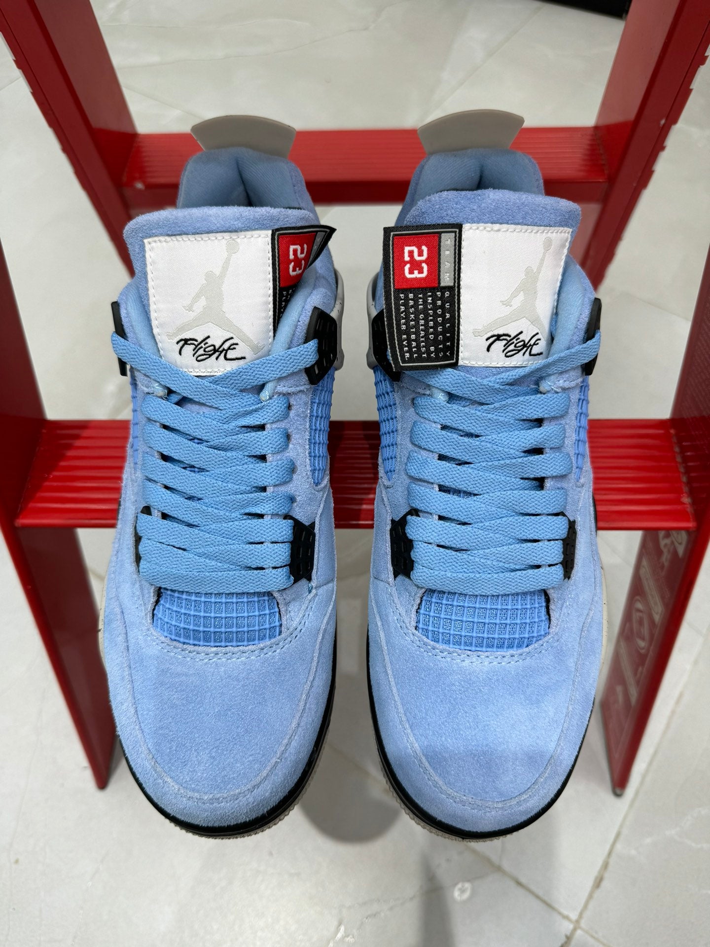 Air Jordan 4 Retro "University Blue"