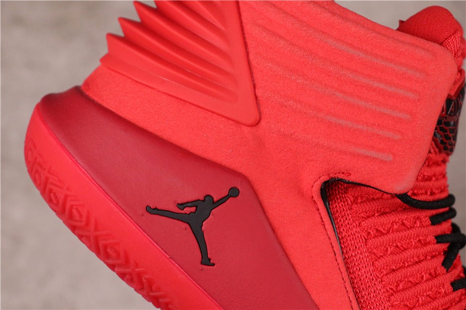 Air Jordan 32 "Rosso Corsa"