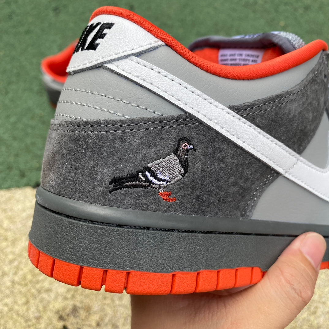 Nike Dunk SB Pigeon