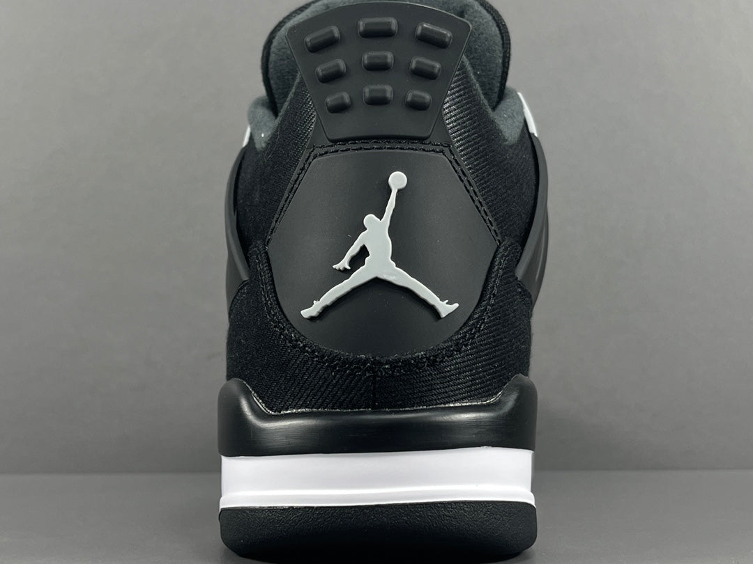 Air Jordan 4 Retro SE "Black Canvas"