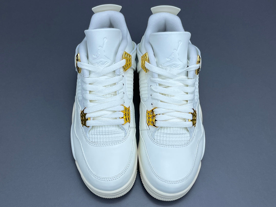 Air Jordan 4 "Metallic Gold"