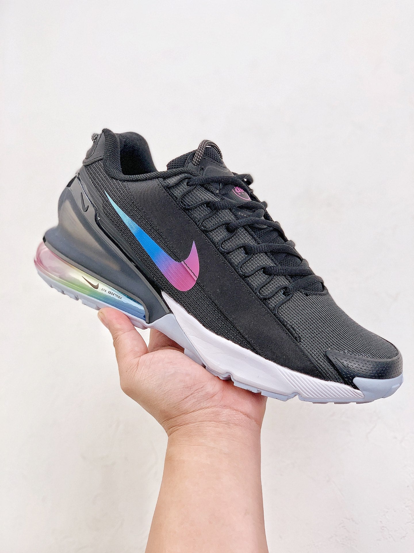 Nike air max pulse.-negras, moradas y azules