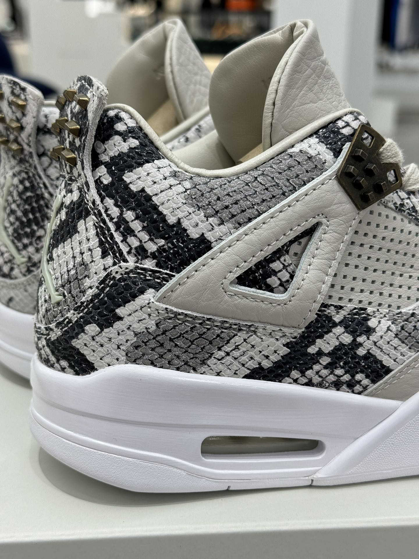 Air Jordan 4 Premium "Snakeskin"