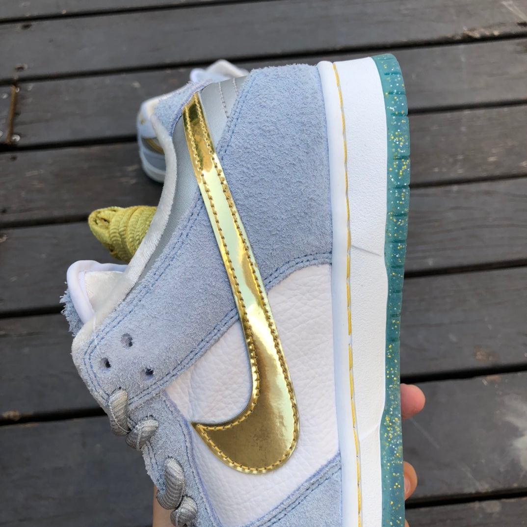 Nike SB Dunk "Frozen"