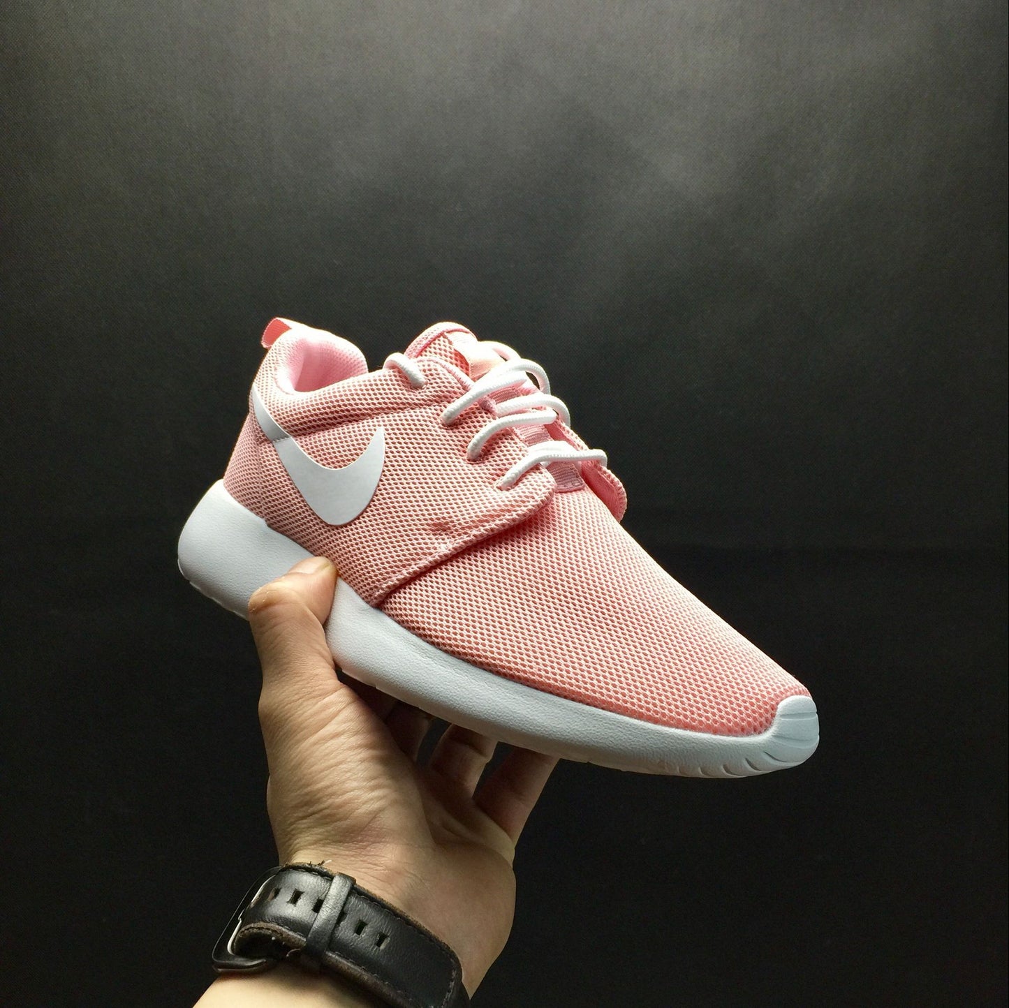 Nike Roshe Run One.- rosas