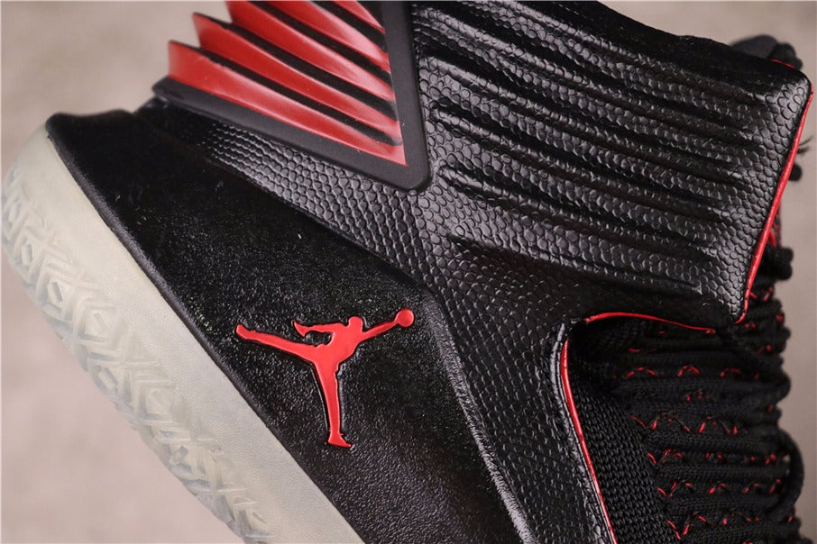 Air Jordan 32 "MJ Day"