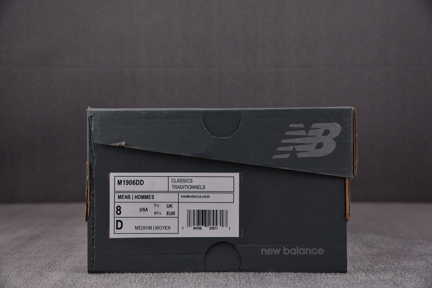 New Balance NB 1906R Negro y blanco