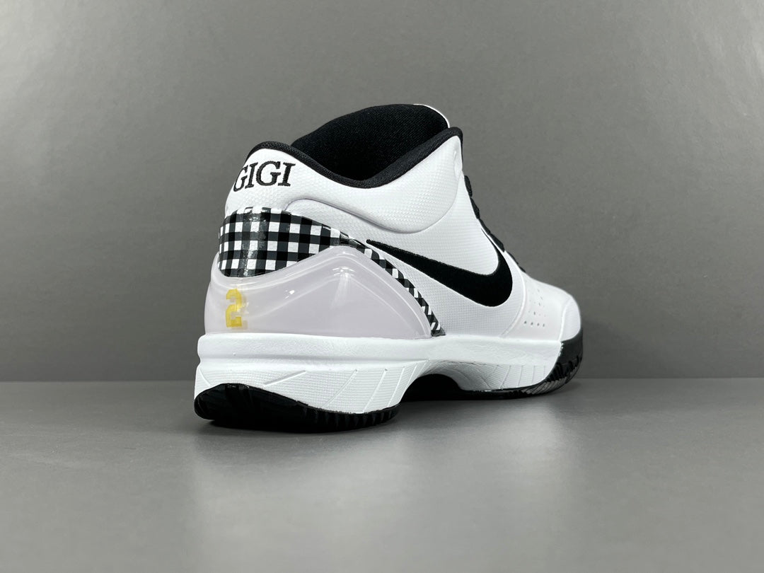 Nike Zoom Kobe 4 "Mambacita" Gigi -blancas y negras