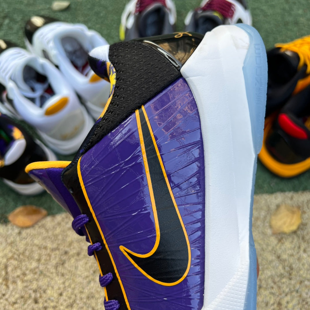 Nike Zoom Kobe 5 Protro Lakers - Moradas y Doradas