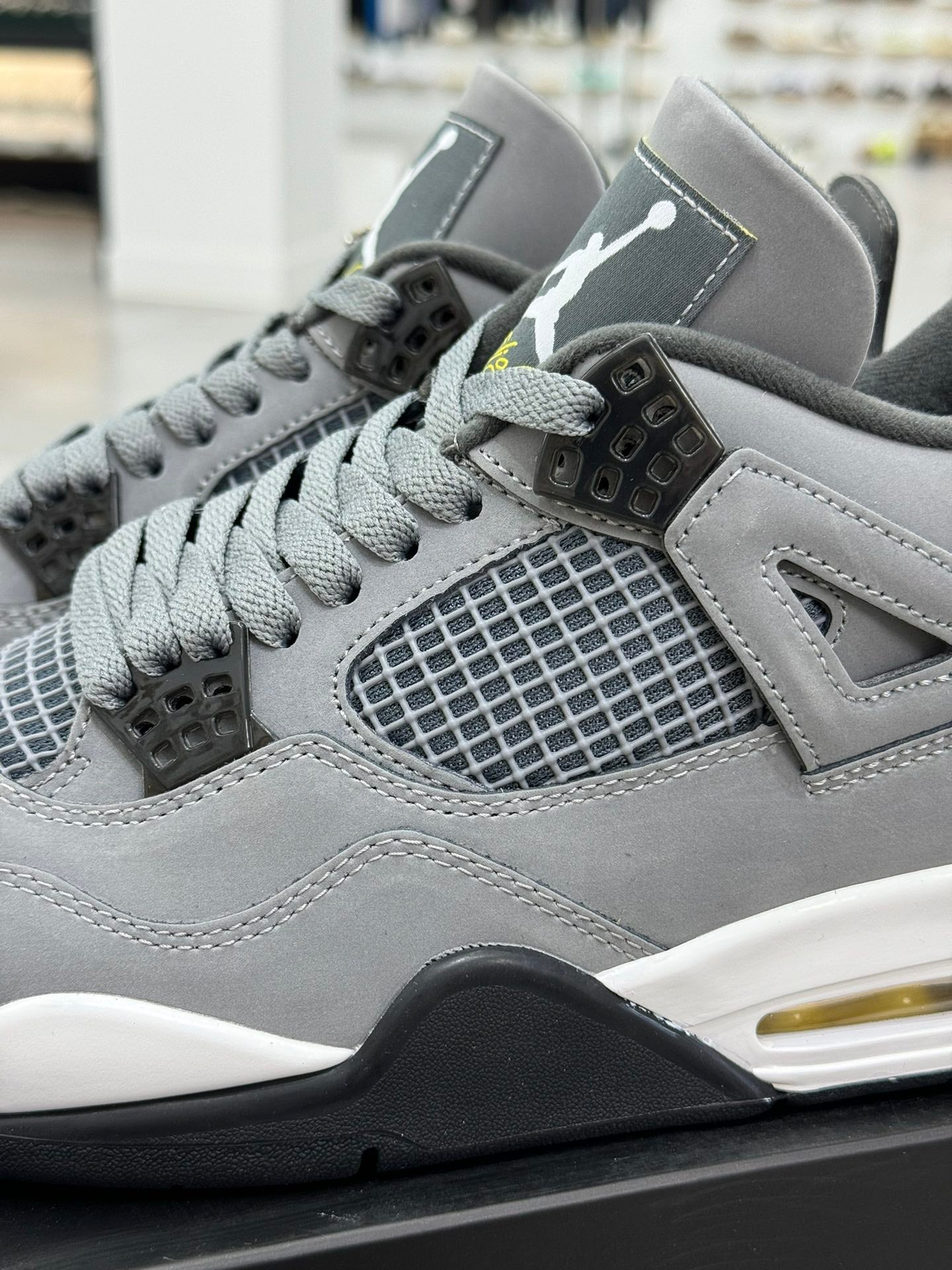 Air Jordan 4 Retro "Cool Grey"