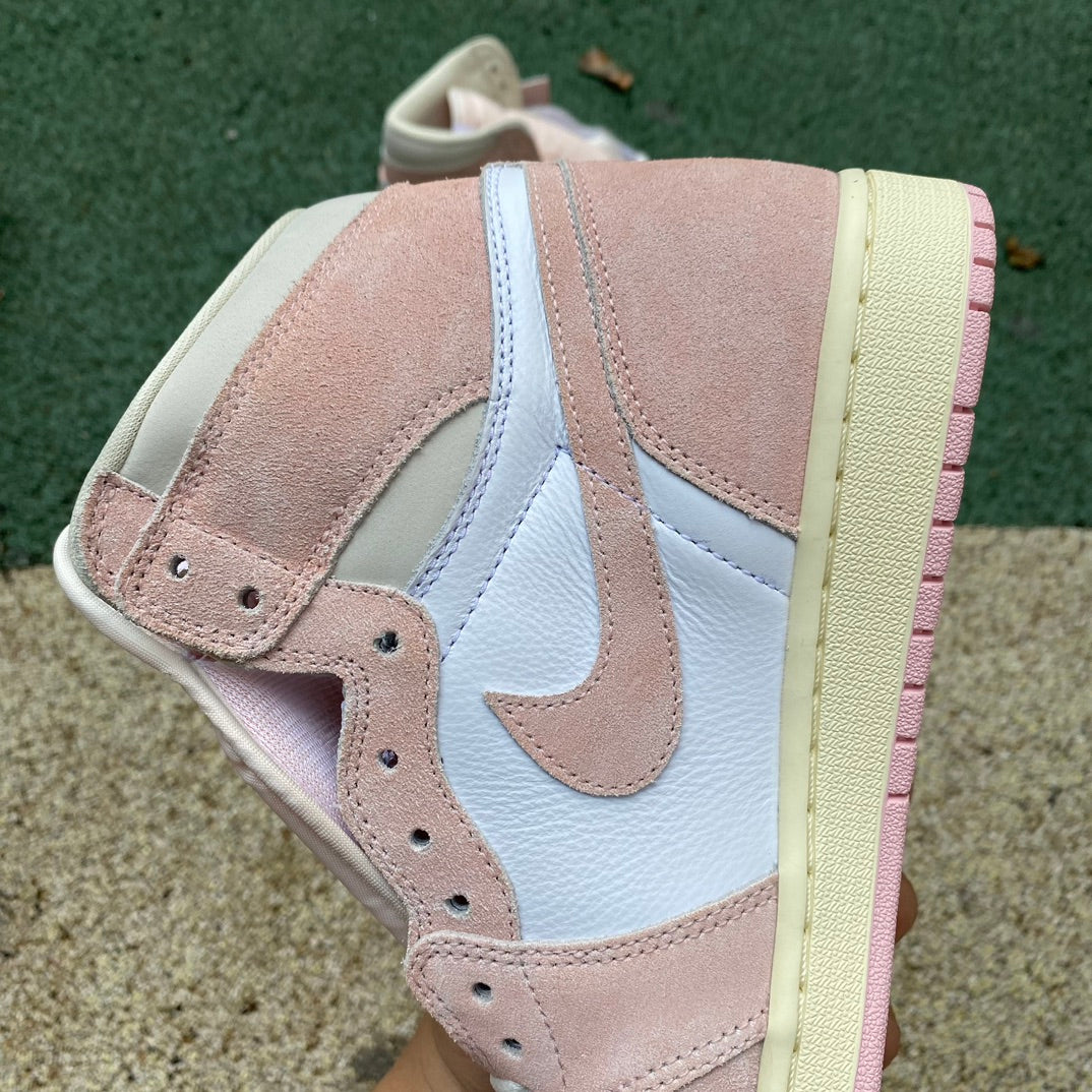 Air Jordan 1 Retro High.- altas rosas y blancas