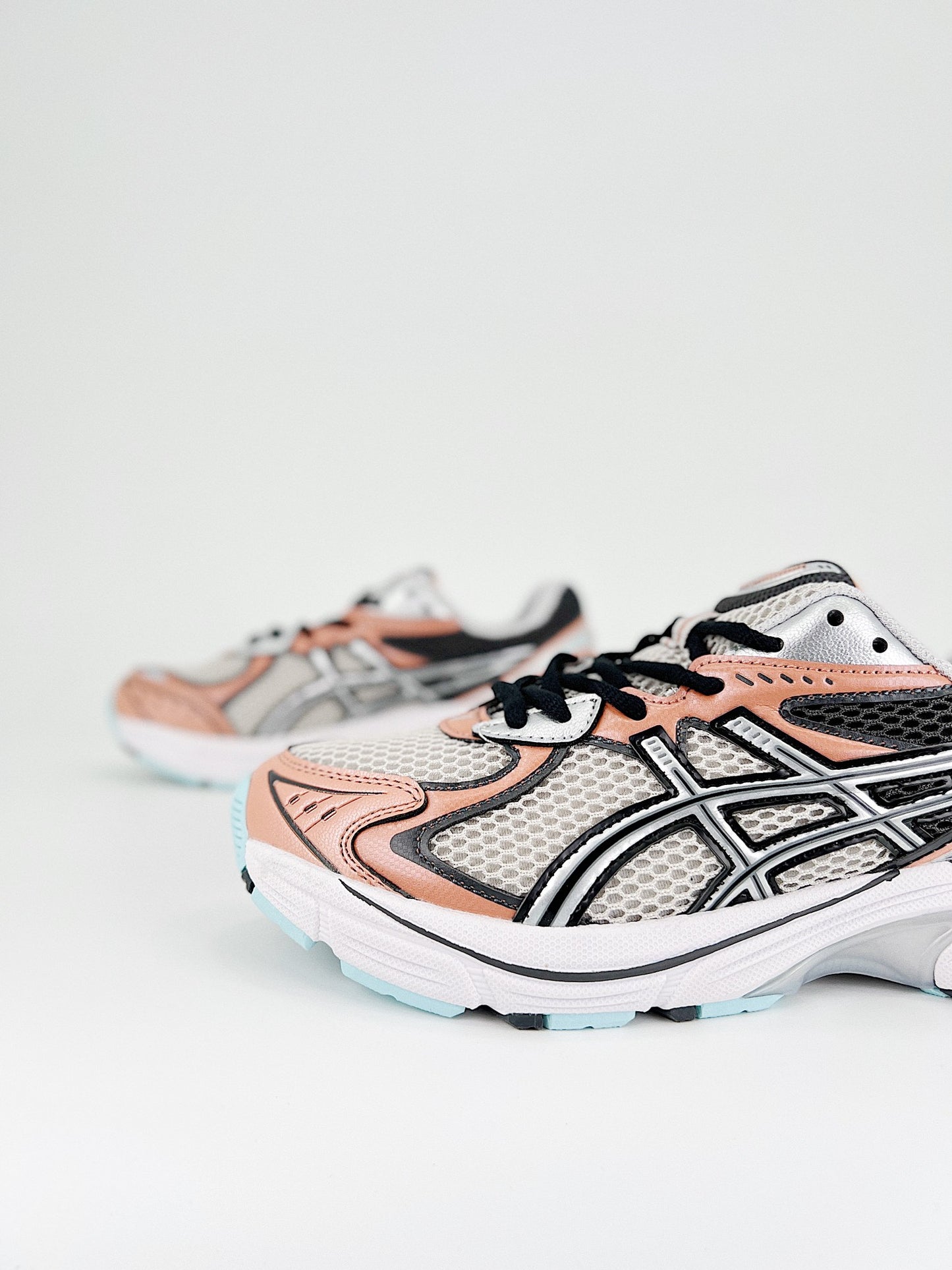 Asics GT-2160.- blancas, rosas, y grises