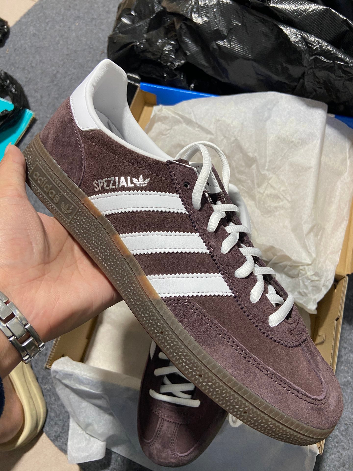 Adidas spezial.- marrones