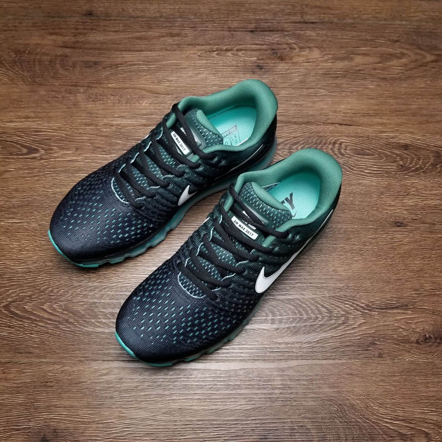 Nike air max 2017.- negras y verdes